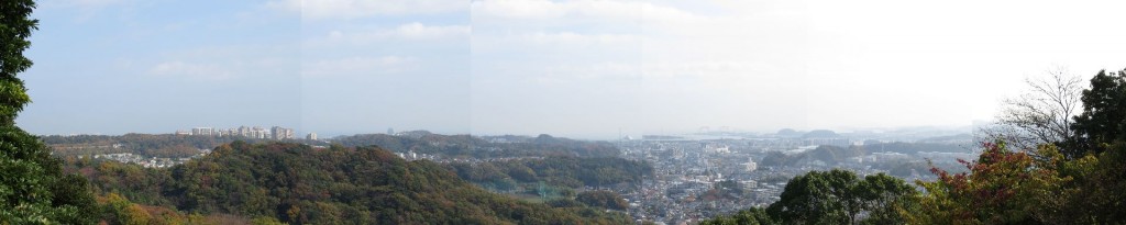 金沢緑地展望台より望む東京湾の眺望
